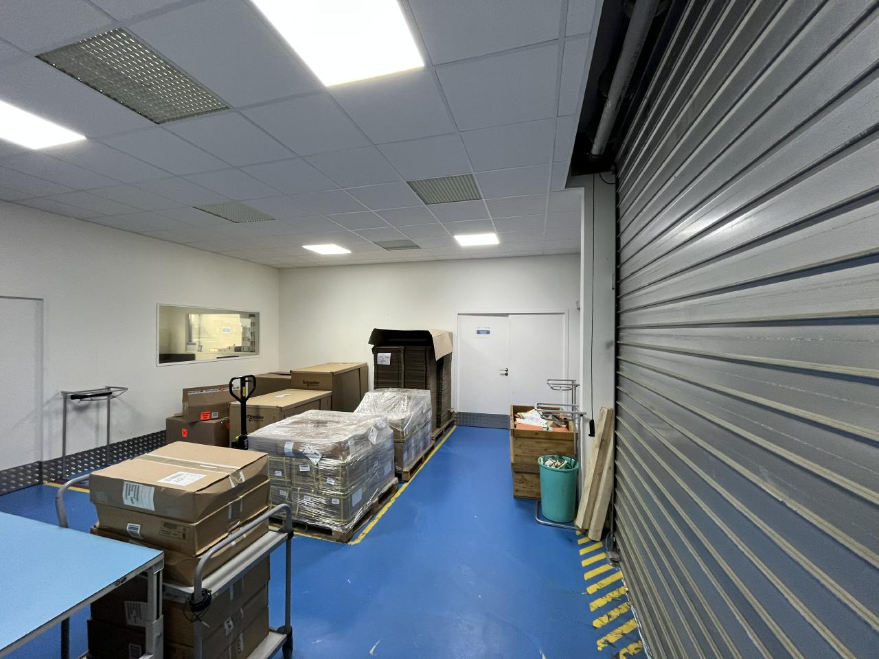 Local d'activité Cestas 1300m² Location local d'activité Cestas Gironde OLACT2207156 1